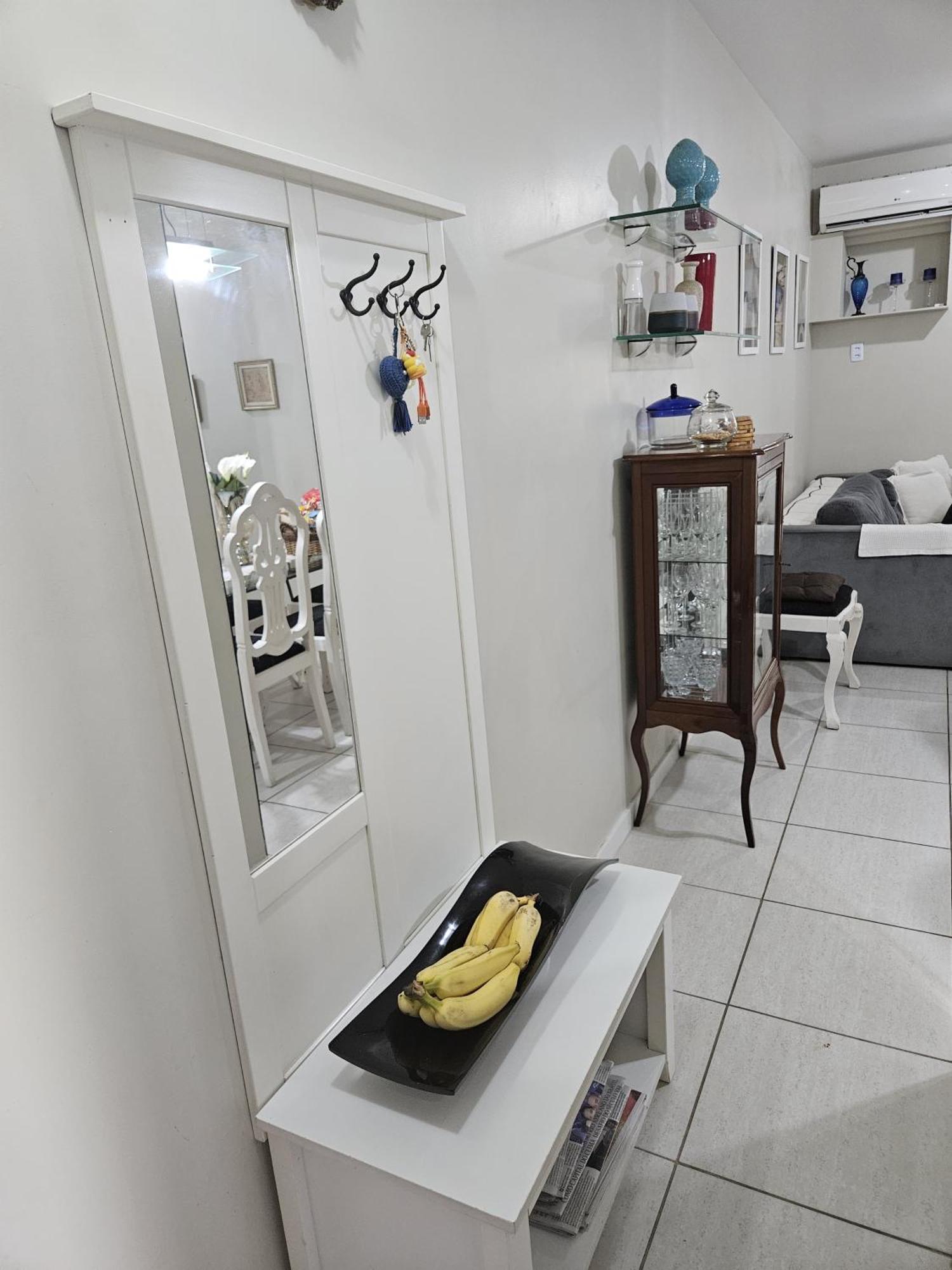 Com 3 Quartos Na Barra Olimpica